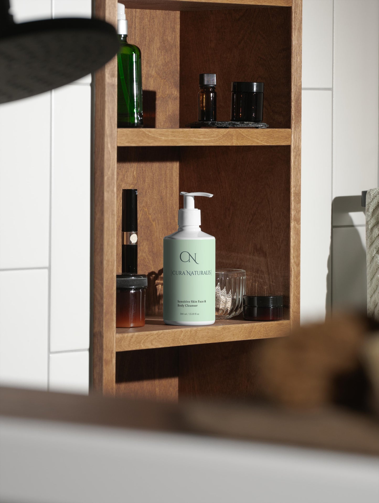 Sensitive Skin Face & Body Cleanser, 390ml